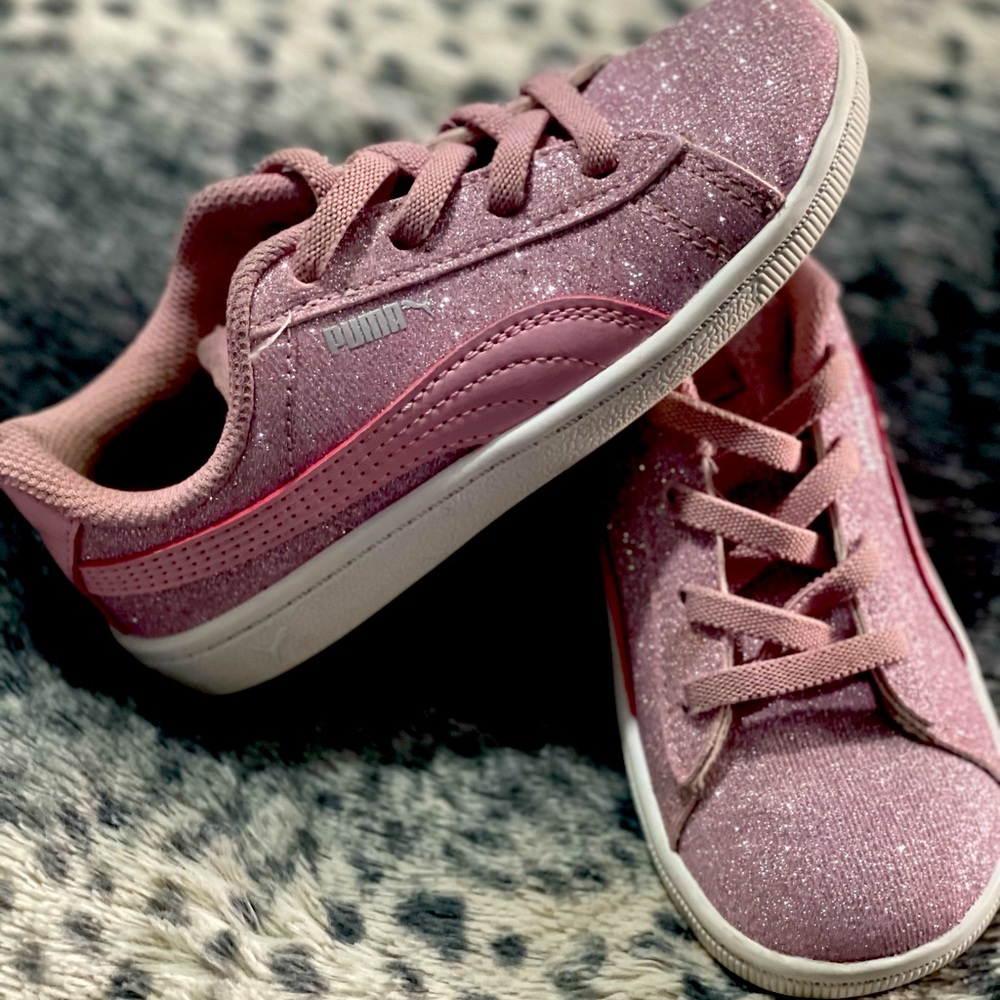 “PUMA” Baby Girl Glitter me Pink  Size 10c